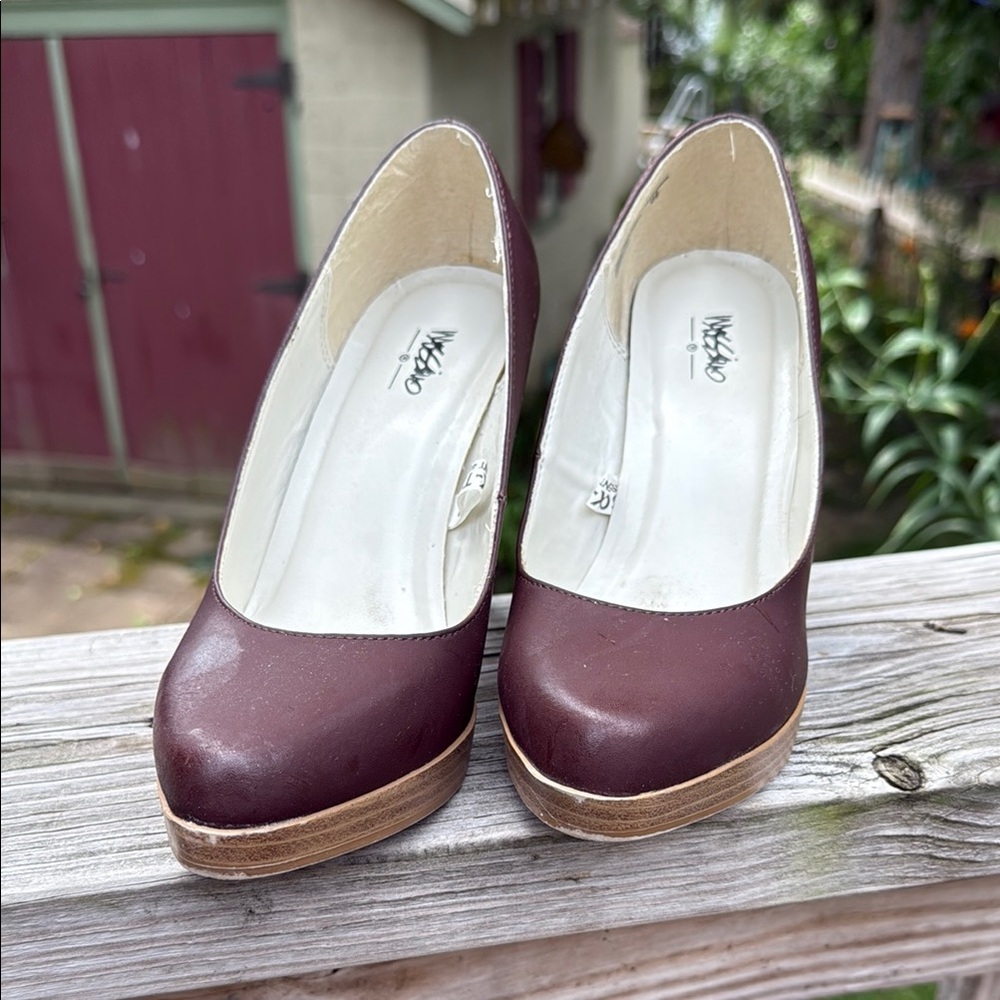 Mossimo Women's Brown Platform Heels